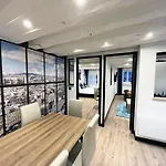 Urban Flat 175 - Loft St Denis * Paryż