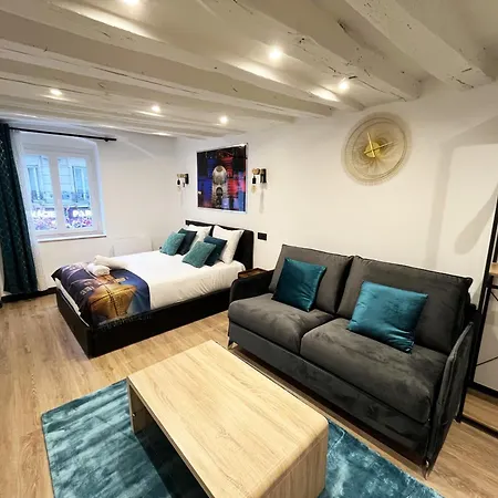 Urban Flat 175 - Loft St Denis * Paryż