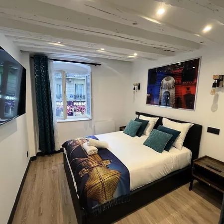 Urban Flat 175 - Loft St Denis